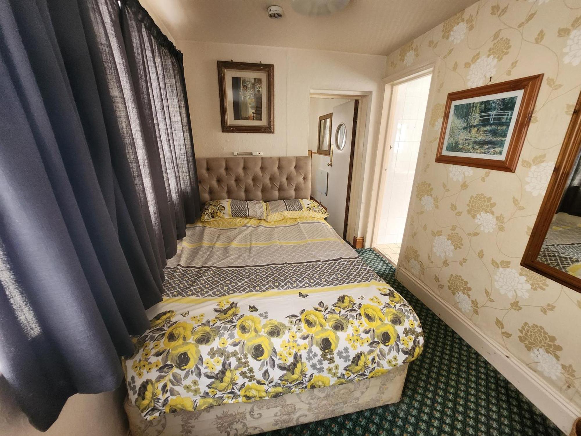 Queens Guest House Beeston  Luaran gambar